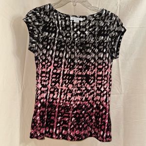 Liz Claiborne Scoop Neck Top